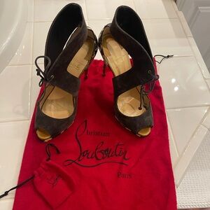 Christian Louboutin Women's Black & Animal Peep-Toe Heels Like New
